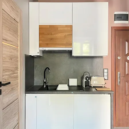 Comfy With Cinema Projector, Cracow's Heart *