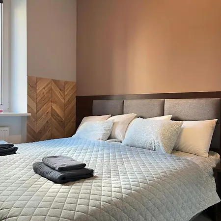 Comfy With Cinema Projector, Cracow's Heart 公寓 *