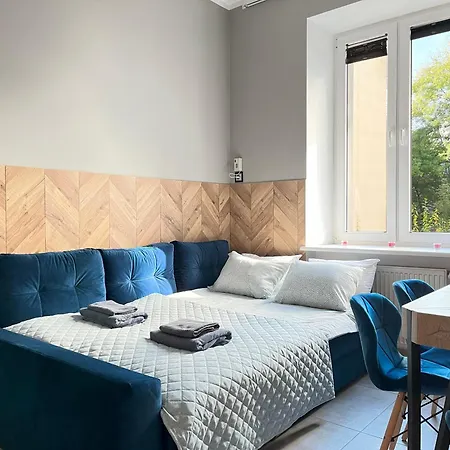 Comfy With Cinema Projector, Cracow's Heart * 克拉科夫